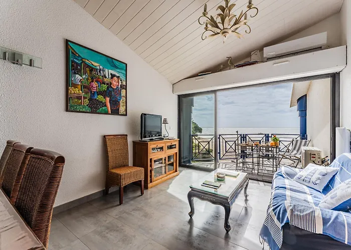 Apartament Duplex Vue Sur Mer, Classe 3 Etoiles *